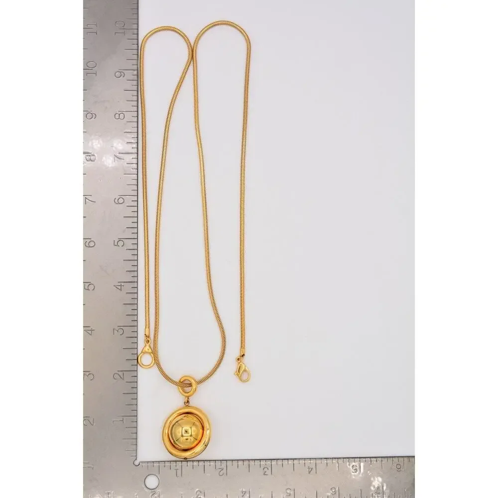Liz Claiborne stunning necklace